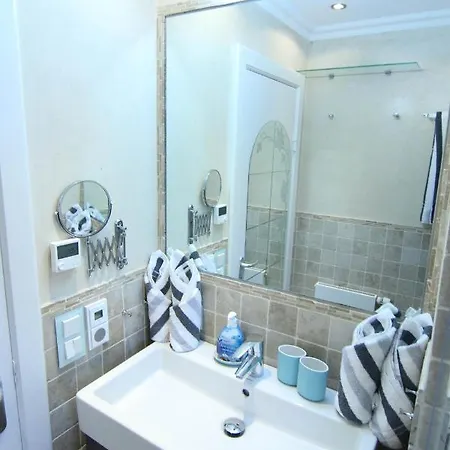 Norwin Apartment
